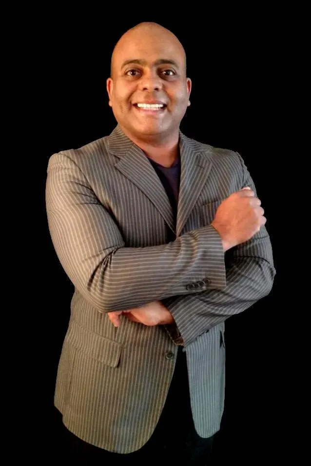 Adriano Silva, professor de Tango e Dança de Salão